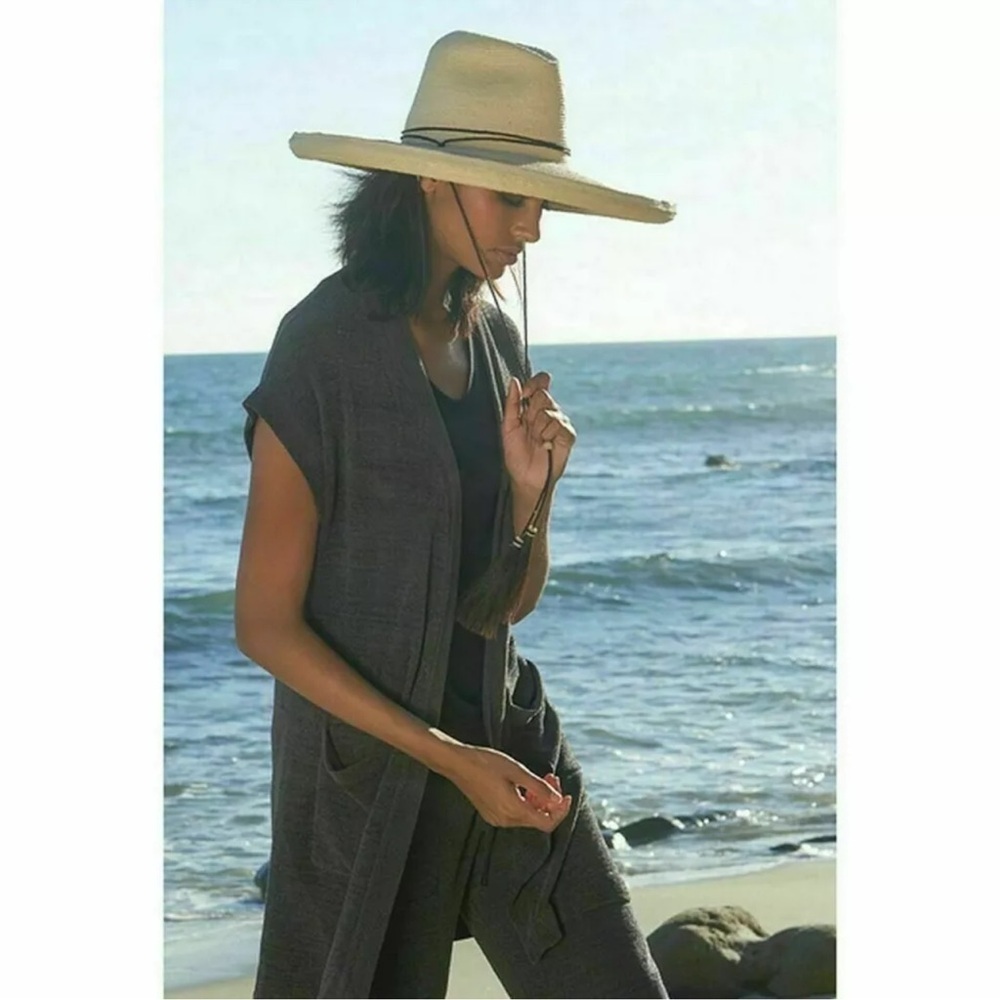 Barefoot Dreams NWT CozyChic Ultra Lite Sleeveless Long Cardi Gray Cardigan M - Picture 3 of 8
